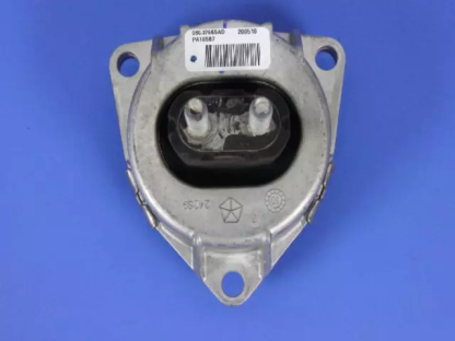 Aislador de Montaje de Transmisión - Mopar (68032665AF) - Image 2