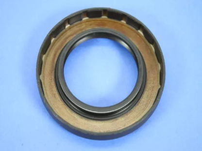 Sello de salida, Derecha - Mopar (68084185AA)